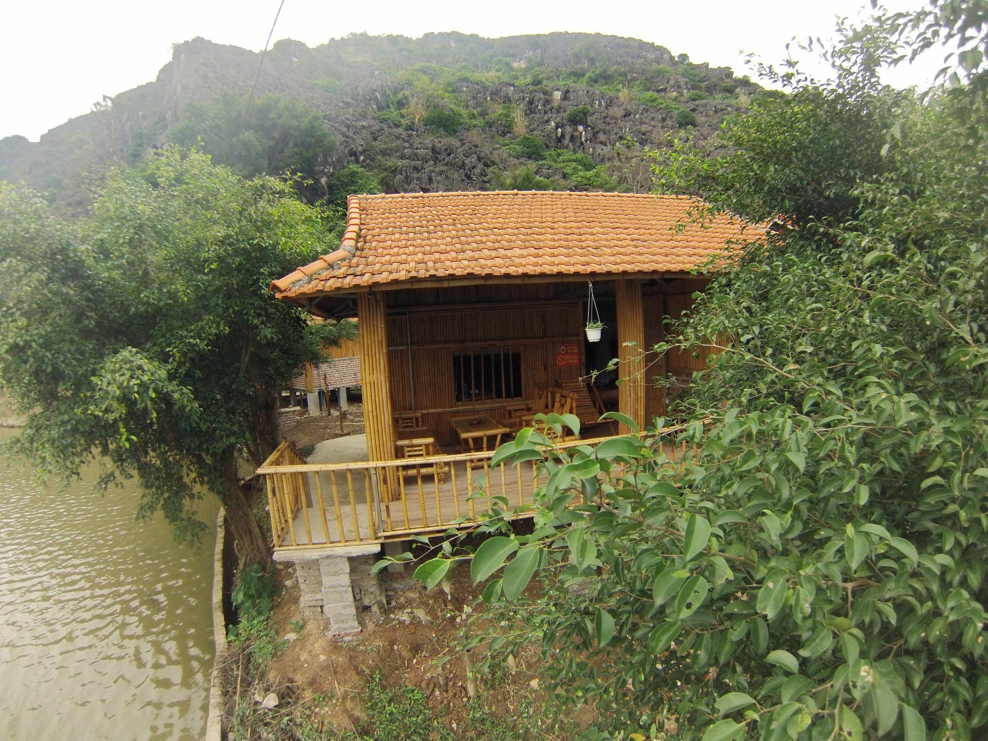 Ham Rong Homestay Нин Бин Екстериор снимка