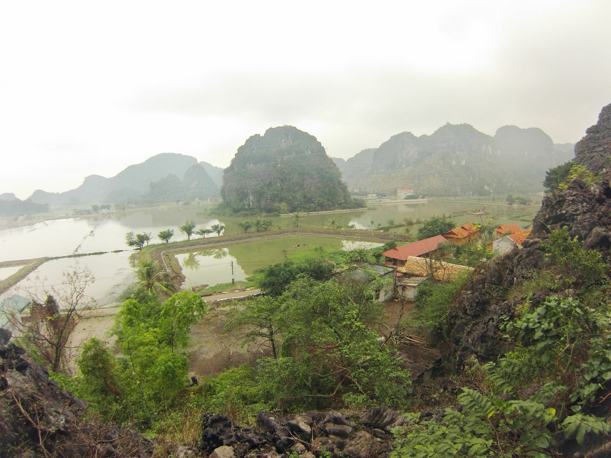 Ham Rong Homestay Нин Бин Екстериор снимка