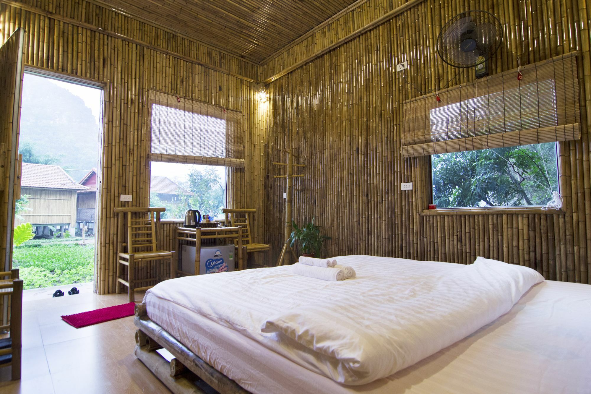 Ham Rong Homestay Нин Бин Екстериор снимка
